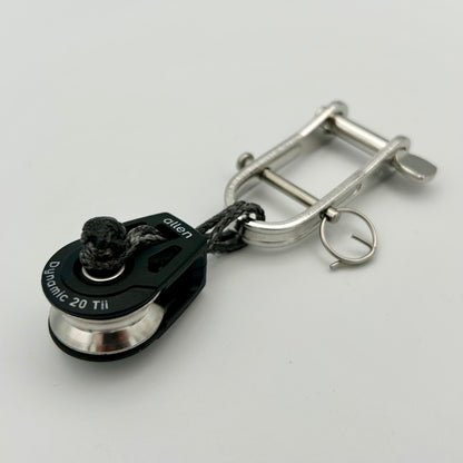 ILCA Pro Quick Release Clew Block